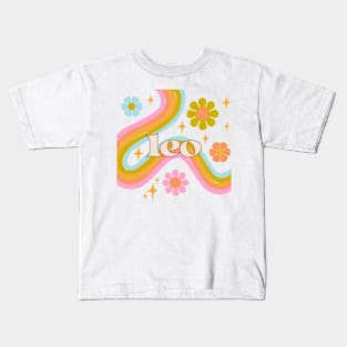 Leo 70s rainbow with flowers Kids T-Shirt